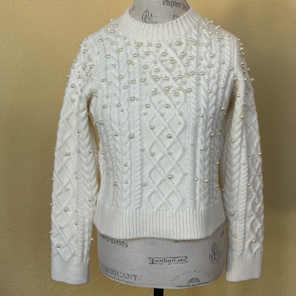 Hyacinth House Tuckernuck “Ellis” Cream  Sweater With Pearls Size XS New! - Picture 6 of 11